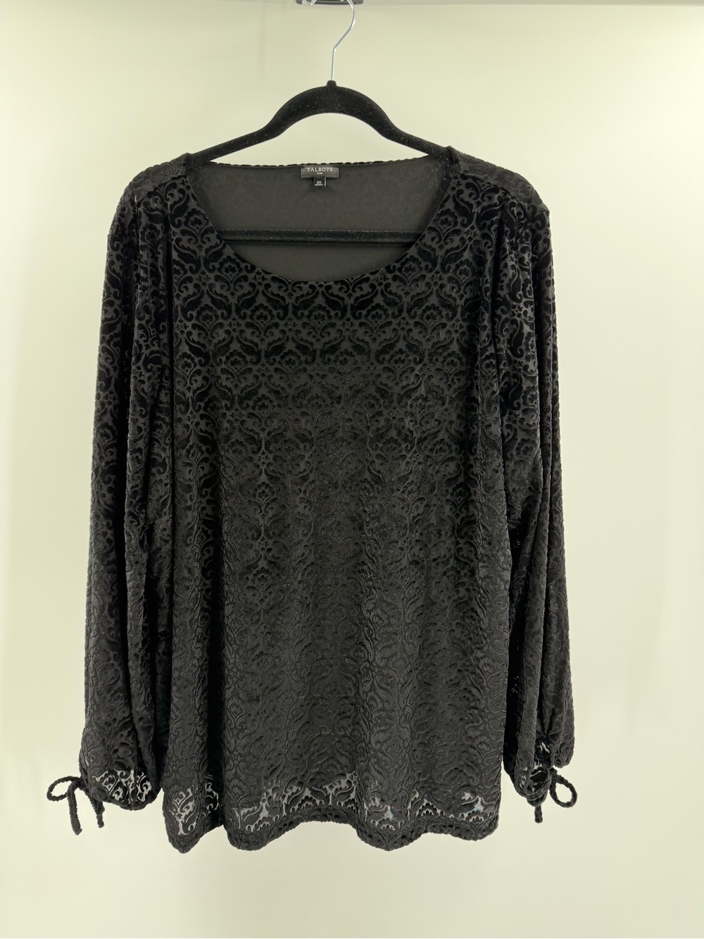Talbots Medallion Velvet Velour Blouse Tied Sleeve Details Size 2X
